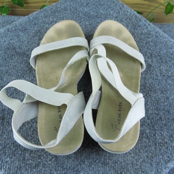 Wear. Ever. Gredda Women Strappy Sandal Shoes Gray Synthetic Size 7.5 Medium - Picture 6 of 9